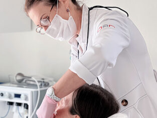 Patient receiving personalized care at Modern Smile Design in Sarasota.